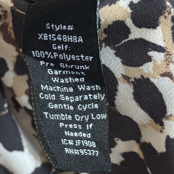 SANCTUARY Ruffle Collar Animal Print  Blouse Size S - Picture 9 of 9